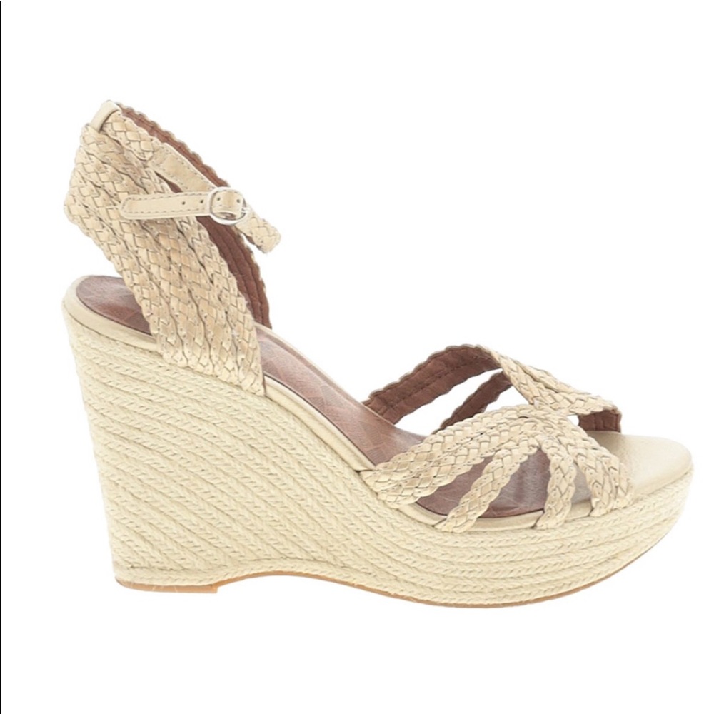 NWT: LUCKY Brand Wedges